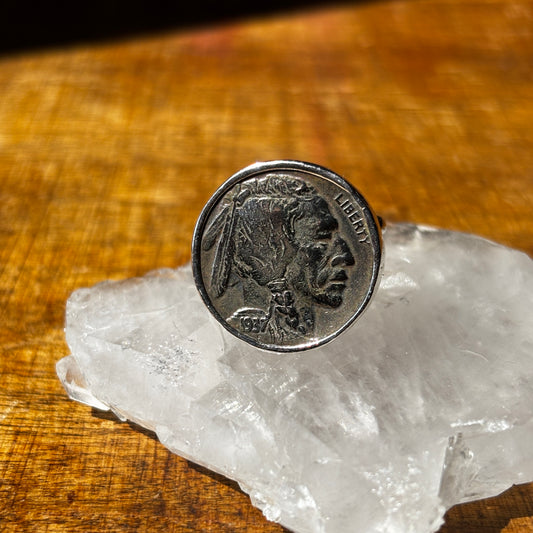 Bague Sakari