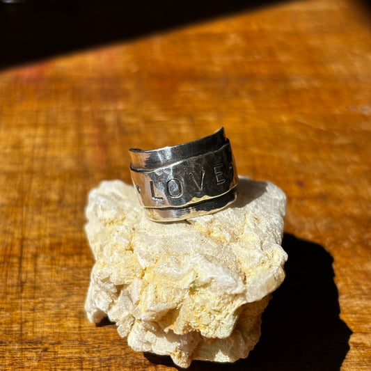 Bague LOVE