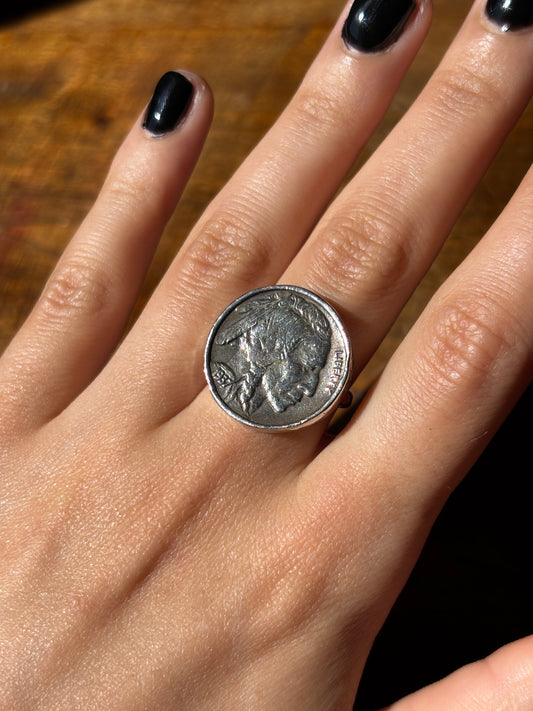 Bague Sakari